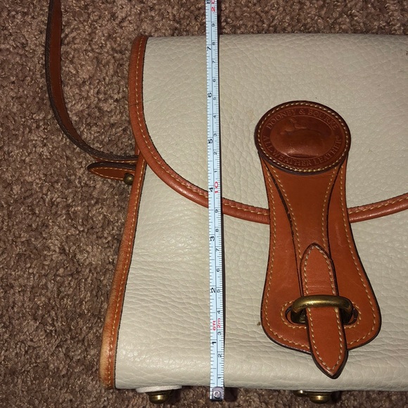 Dooney  & Burke bag - Picture 6 of 6